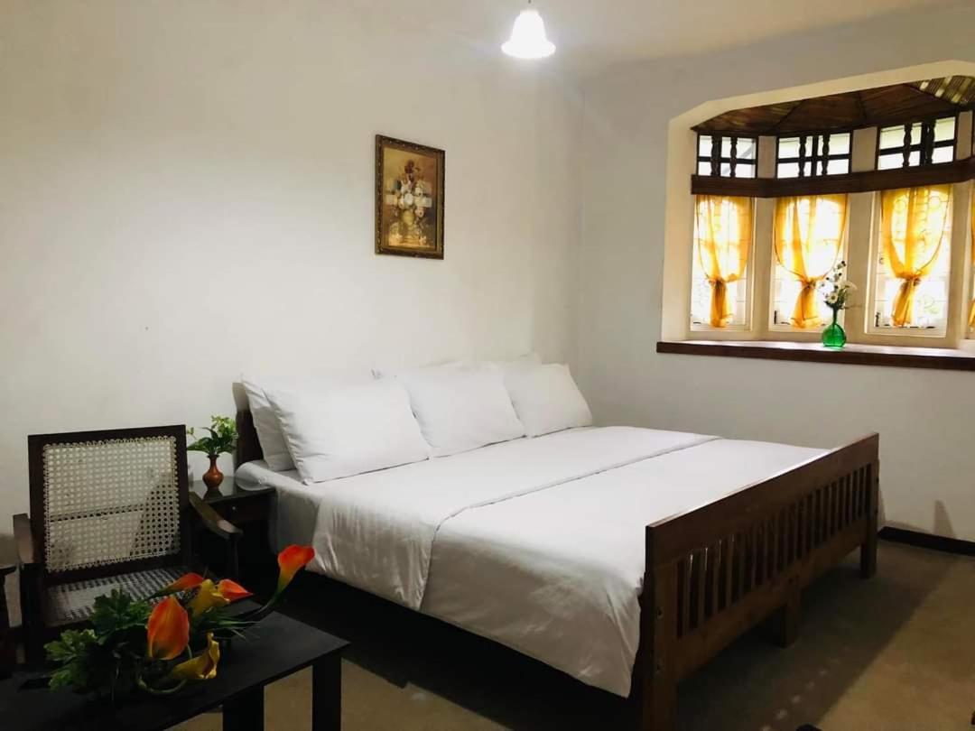 Mount Mary Inn Nuwara Eliya Ruang foto